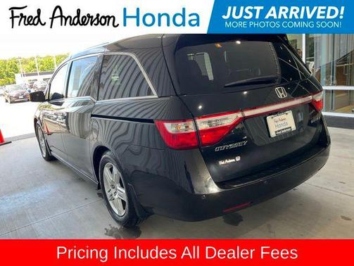 Crystal Black Pearl 2011 Honda Odyssey Touring