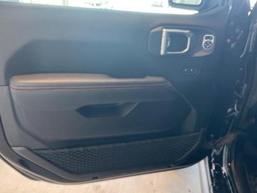 2023 Jeep Gladiator Mojave 4x4