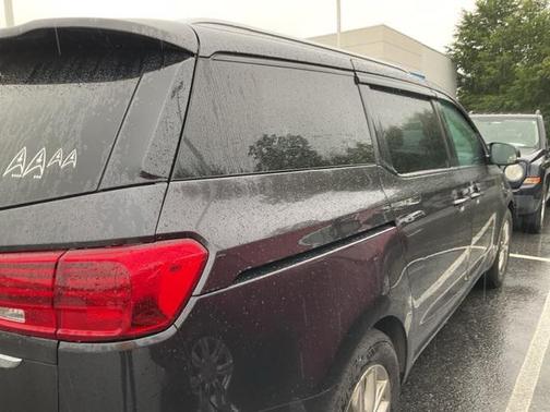 2021 Kia Sedona EX