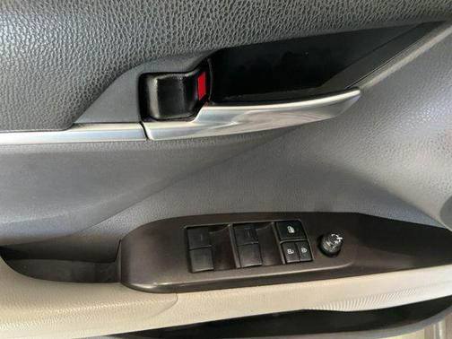 Predawn Gray Mica 2021 Toyota Camry SE