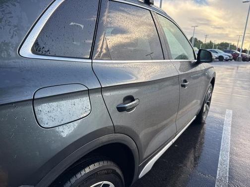 2023 Audi Q5 45 S line Premium Plus