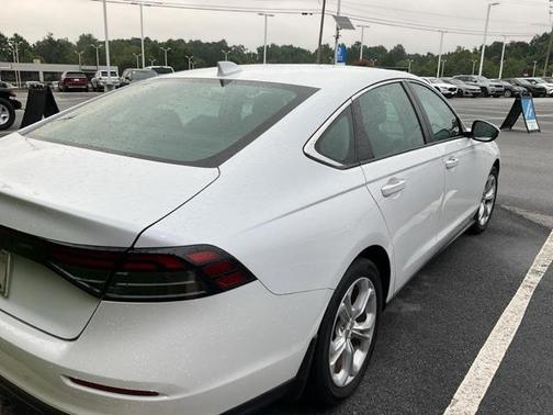2023 Honda Accord LX 1.5T