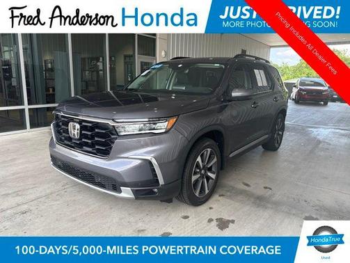 Modern Steel Metallic 2023 Honda Pilot Touring 8-Passenger