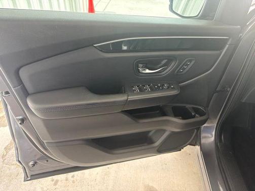 Modern Steel Metallic 2023 Honda Pilot Touring 8-Passenger