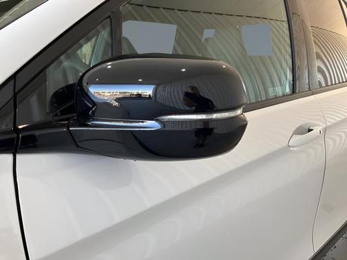 Platinum White Pearl 2026 Honda Ridgeline Black