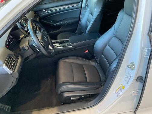 2018 Honda Accord Sport 2.0T