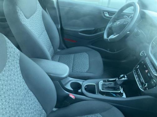 2017 Hyundai IONIQ Hybrid Blue