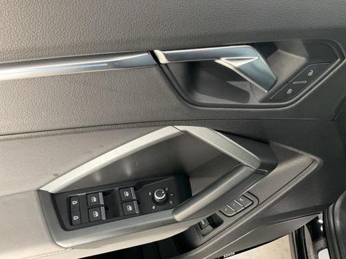 2022 Audi Q3 45 S line Premium Plus