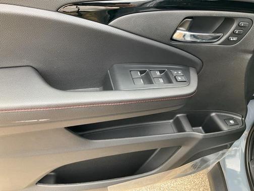 2025 Honda Ridgeline Black