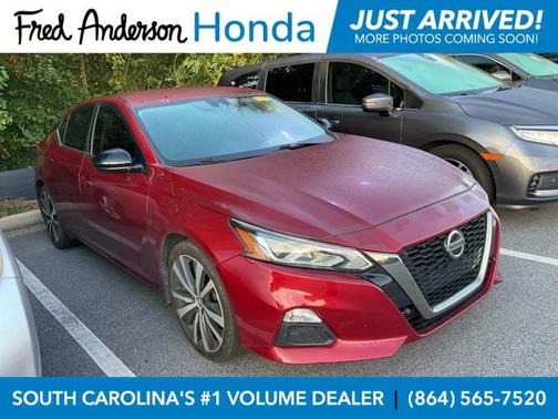 2020 Nissan Altima SR FWD