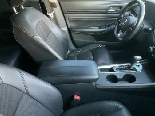 2020 Nissan Altima SR FWD