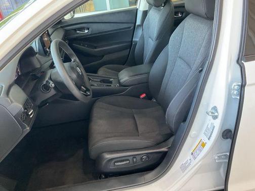 Platinum White Pearl 2024 Honda Accord EX