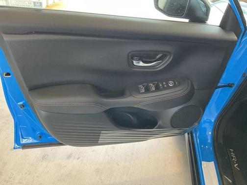2026 Honda HR-V 2WD Sport