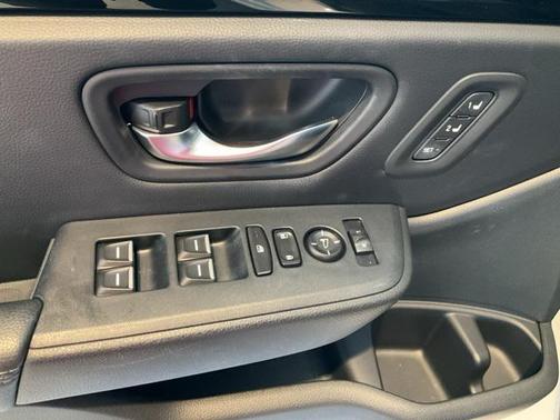 2023 Honda Pilot Touring 8-Passenger