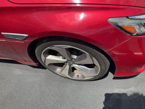 Radiant Red 2018 Honda Accord Touring