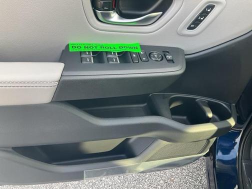 2025 Honda Pilot Touring 8-Passenger
