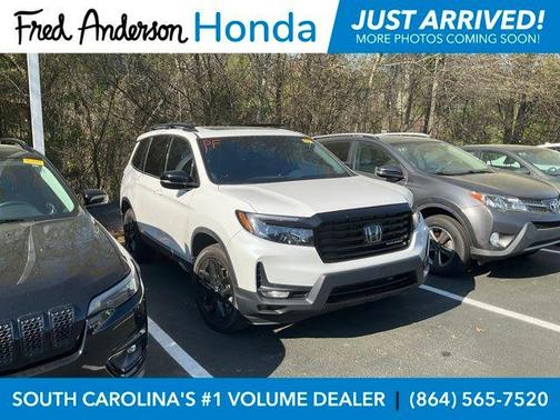 2025 Honda Passport AWD Black