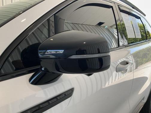 2024 Kia Sorento SX