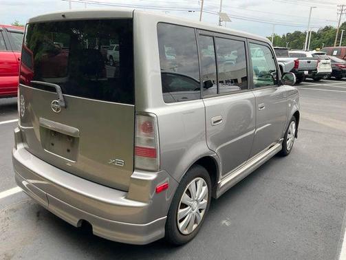 Thunder Cloud Metallic 2005 Scion xB Base