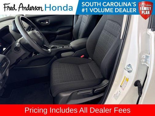 Platinum White 2026 Honda HR-V LX