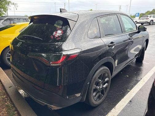 Crystal Black Pearl 2024 Honda HR-V 2WD Sport