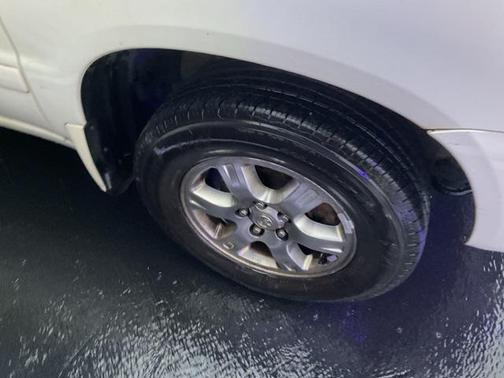2005 Toyota Highlander Base