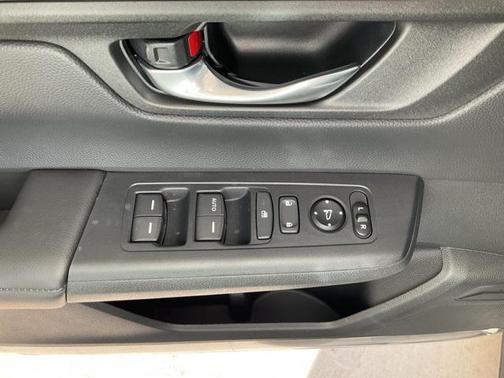 2026 Honda CR-V LX 2WD