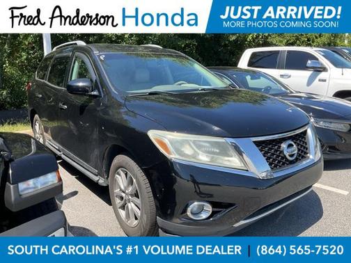 2014 Nissan Pathfinder SL