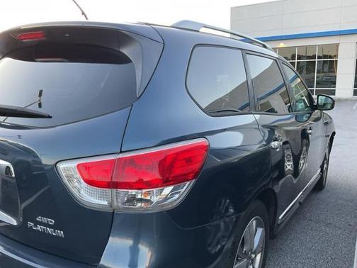 2013 Nissan Pathfinder Platinum