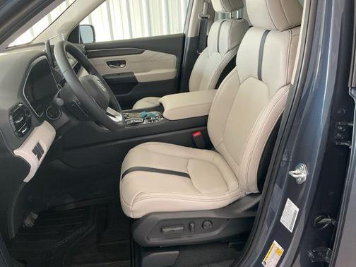 2026 Honda Pilot Touring 8-Passenger