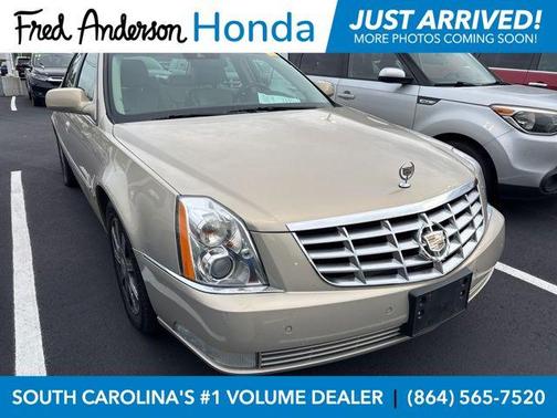 Gold Mist 2008 Cadillac DTS Base