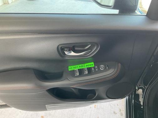 2026 Honda HR-V 2WD Sport