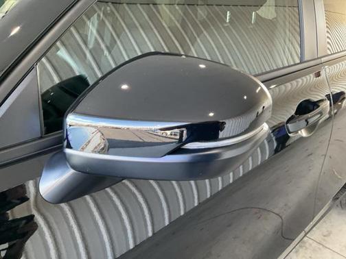 2026 Honda HR-V 2WD Sport