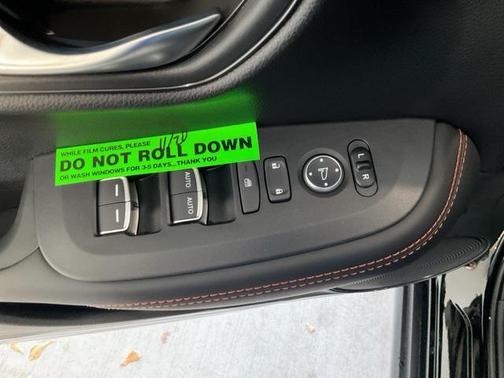 2026 Honda HR-V 2WD Sport