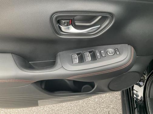 2025 Honda HR-V 2WD Sport