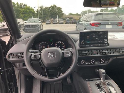 2025 Honda HR-V 2WD Sport