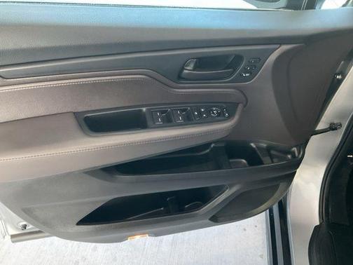 Lunar Silver Metallic 2023 Honda Odyssey EX-L