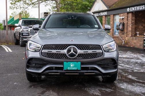 Gray 2021 Mercedes-Benz GLC 300 4MATIC