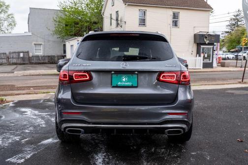 Gray 2021 Mercedes-Benz GLC 300 4MATIC