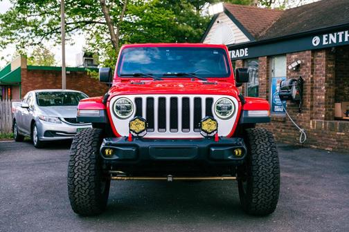 Firecracker Red Clearcoat 2018 Jeep Wrangler Rubicon