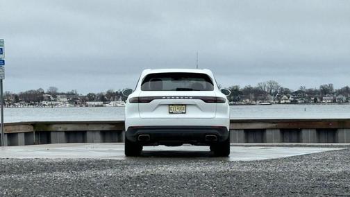 White 2019 Porsche Cayenne Cayenne