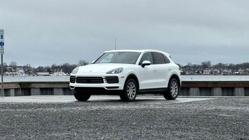 White 2019 Porsche Cayenne Cayenne