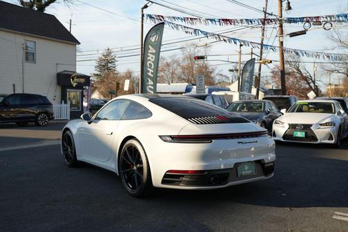 2023 Porsche 911 Carrera 4S