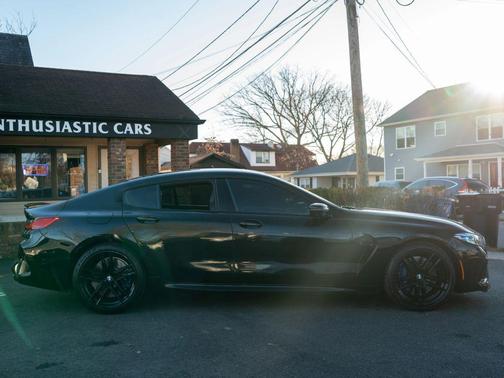 2022 BMW M8 Gran Coupe i