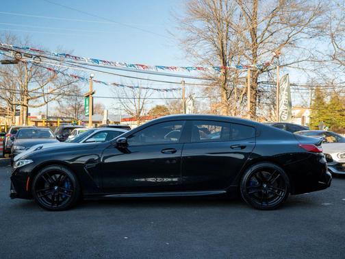 2022 BMW M8 Gran Coupe i