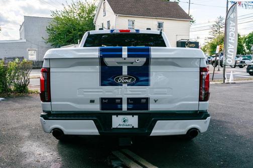 Oxford White 2025 Ford F-150 Lariat
