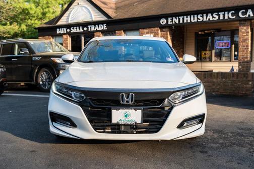 Platinum White Pearl 2019 Honda Accord Sport