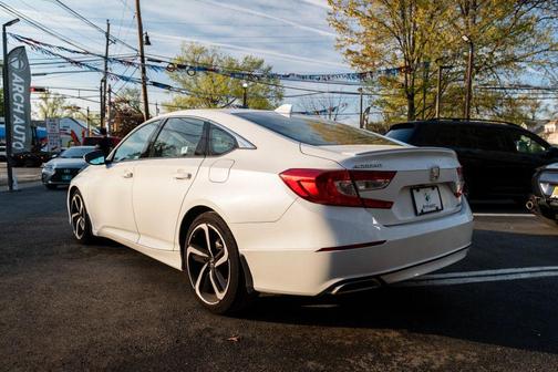 Platinum White Pearl 2019 Honda Accord Sport