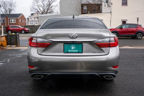 2018 Lexus ES 350 Base