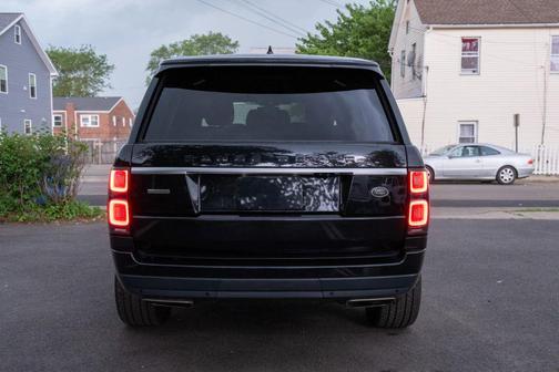 Borealis Black Ultra Metallic Gloss 2019 Land Rover Range Rover 5.0L V8 Supercharged